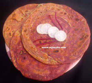 Beetroot-Lachha-Paratha