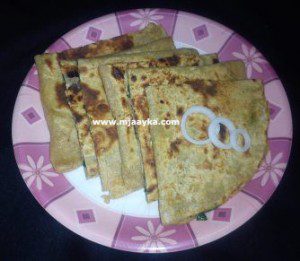 Stuffed-Palak-Paratha