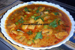matar-mashroom-masala
